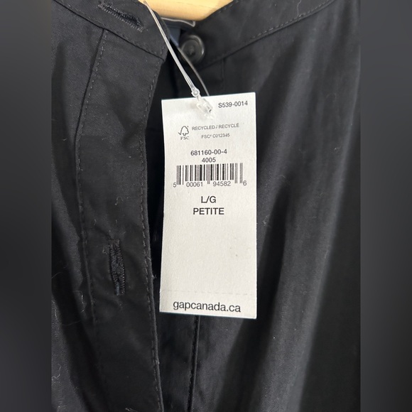 Gap Black Button Romper, sz Petite Large NWT - Picture 3 of 3